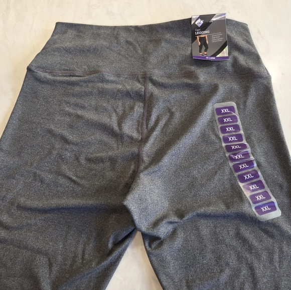 NWT Capri Leggings XXL - Picture 5 of 8